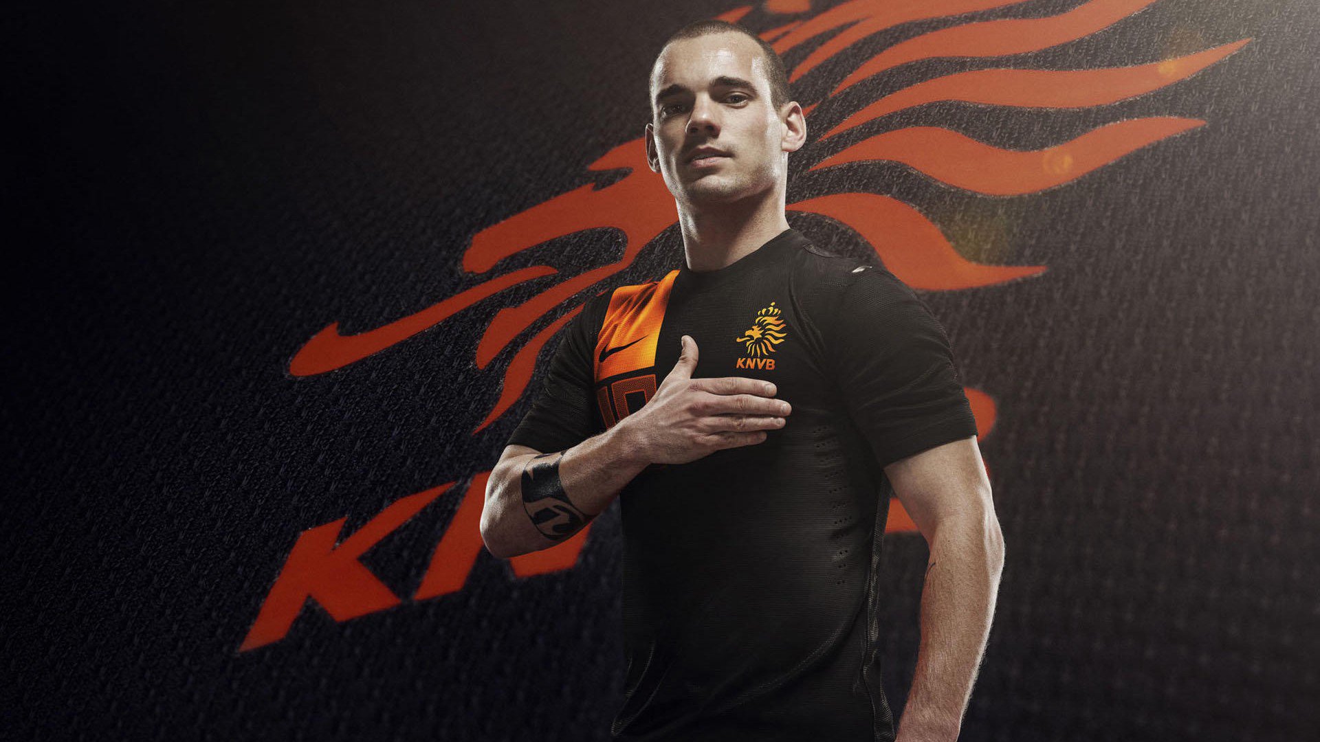 APP下载 LY Sports-足球解说内容专业度提升空间大,足球解说工作