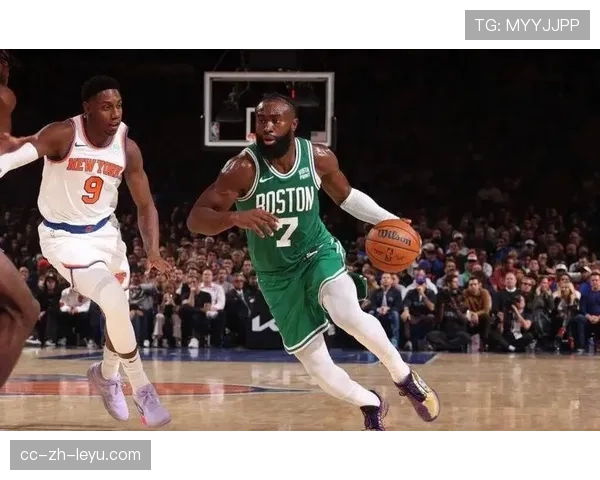 凯尔特人队上演逆转,迎来新高峰,凯尔特人队最新阵容名单 凯尔特人队上演逆转,迎来新高峰,凯尔特人队最新阵容名单